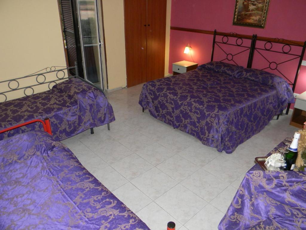 Hotel Mi.Ro. Casalnuovo Di Napoli Cameră foto